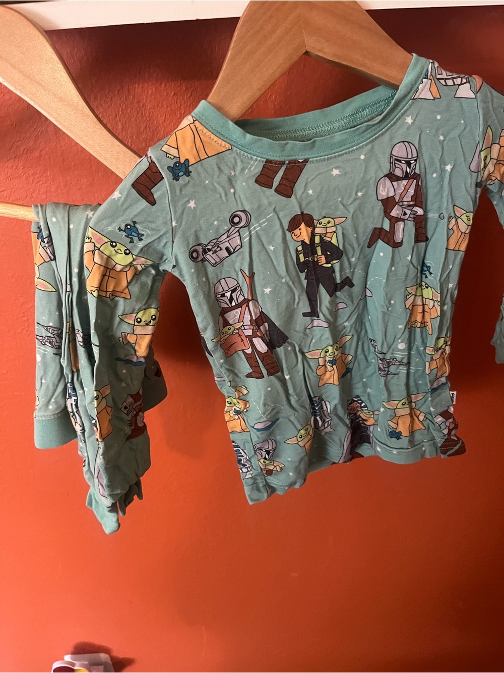 Little Sleepies Green Mandalorian & Grogu Pajama Set